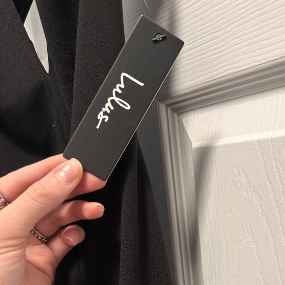 Heaven and Earth Black Maxi Dress - Picture 5 of 8